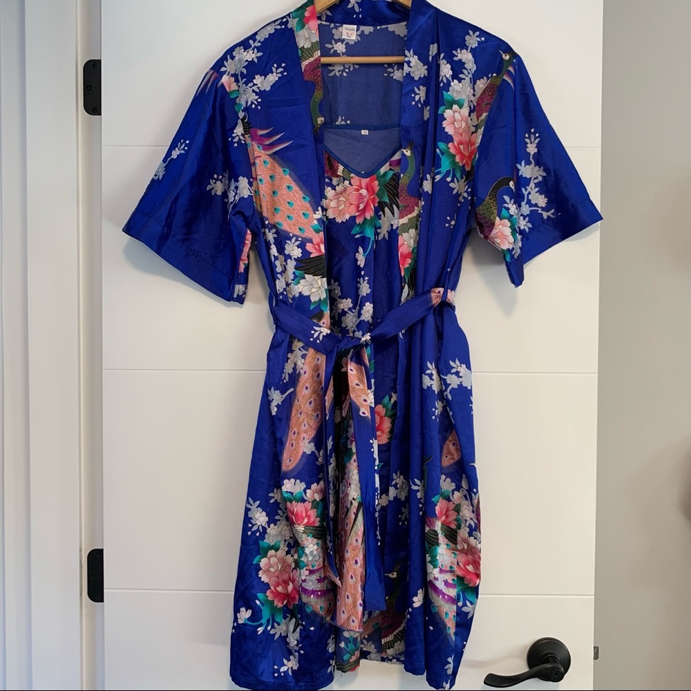 Patterned Peacock Robe & Camisole Set